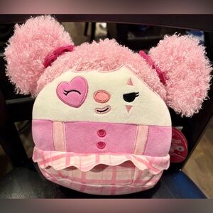BNWT FTM Tay Tay Valentines Clown 2026 7” Squishmallows